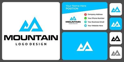 création de logo de montagne monogramme lettre m sur fond noir et blanc. vecteur