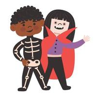 fête costumée d'halloween pour enfants. jolie petite fille et garçon afro-américain en costume de vampire et de squelette d'halloween. vecteur