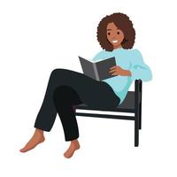 femme afro-américaine plate avec livre de lecture de vêtements à la maison. concept relax caractère étudiant, chambre, jour. illustration vectorielle. isolé sur fond blanc vecteur