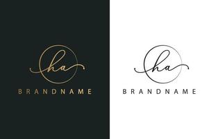 ha ha logo dessiné à la main de la signature initiale, de la mode, des bijoux, de la photographie, de la boutique, du script, du mariage, du modèle de logo vectoriel créatif floral et botanique pour toute entreprise ou entreprise.