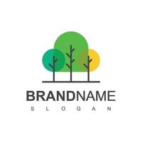 arbres colorés, modèle de logo de paysage avec illustration en forme de nuage vecteur