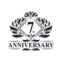 Logo anniversaire 7 ans, logo floral de luxe 7e anniversaire. vecteur