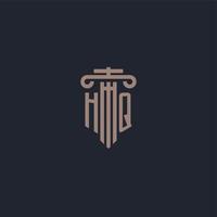 monogramme de logo initial hq avec un design de style pilier pour un cabinet d'avocats et une société de justice vecteur