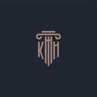 monogramme de logo initial kh avec un design de style pilier pour un cabinet d'avocats et une société de justice vecteur