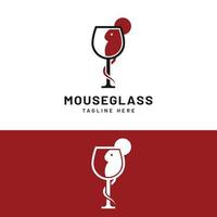 souris rouge dans le modèle de conception de logo de verre à vin vecteur