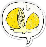 dessin animé coupé citron et bulle autocollant en détresse