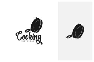 poêle en fonte, logo de cuisine de cuisine de restaurant vecteur