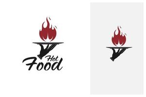 main de serveur tenant un plateau avec le feu au-dessus, création de logo de restaurant vecteur