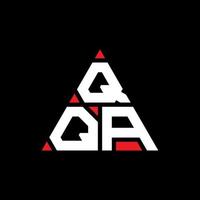 création de logo de lettre triangle qqa avec forme de triangle. monogramme de conception de logo triangle qqa. modèle de logo vectoriel triangle qqa avec couleur rouge. qqa logo triangulaire logo simple, élégant et luxueux.