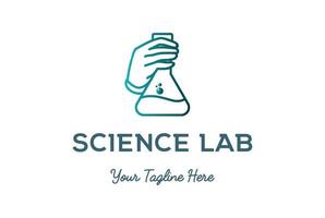 main minimaliste simple tenir un verre de laboratoire pour le vecteur de conception de logo scientifique