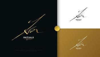 ka design de logo de signature initial avec un style d'écriture doré élégant et minimaliste. k initial et un logo pour le mariage, la mode, les bijoux, la boutique et l'identité de la marque d'entreprise vecteur