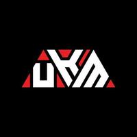 création de logo de lettre triangle ukm avec forme de triangle. monogramme de conception de logo triangle ukm. modèle de logo vectoriel triangle ukm avec couleur rouge. logo triangulaire ukm logo simple, élégant et luxueux. ukm