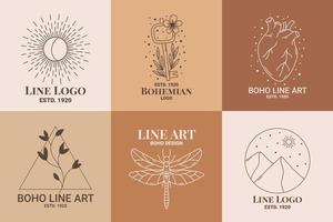 ensemble de logos ésotériques boho mystic doodle. icône d'art de ligne magique avec soleil, papillon de nuit, coeur, sable, clé vecteur