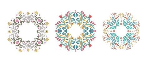 ensemble de couronne florale aquarelle, broderie folklorique isolée sur fond blanc vecteur