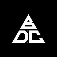 création de logo de lettre triangle bdc avec forme de triangle. monogramme de conception de logo triangle bdc. modèle de logo vectoriel triangle bdc avec couleur rouge. logo triangulaire bdc logo simple, élégant et luxueux.