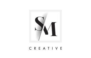 création de logo de lettre sm serif avec coupe croisée créative. vecteur