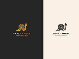 création de logo d'escargot et d'appareil photo, style coloré vecteur