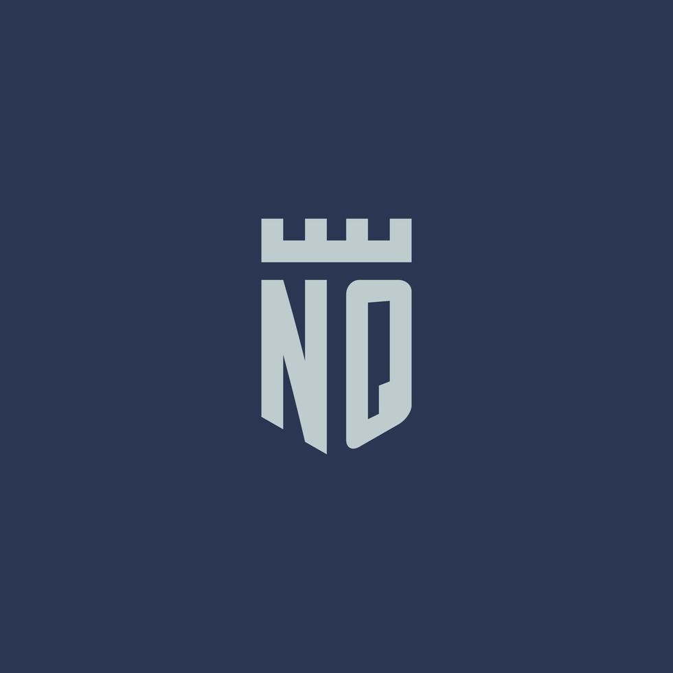 nq logotipo monograma com castelo fortaleza e design de estilo escudo vetor