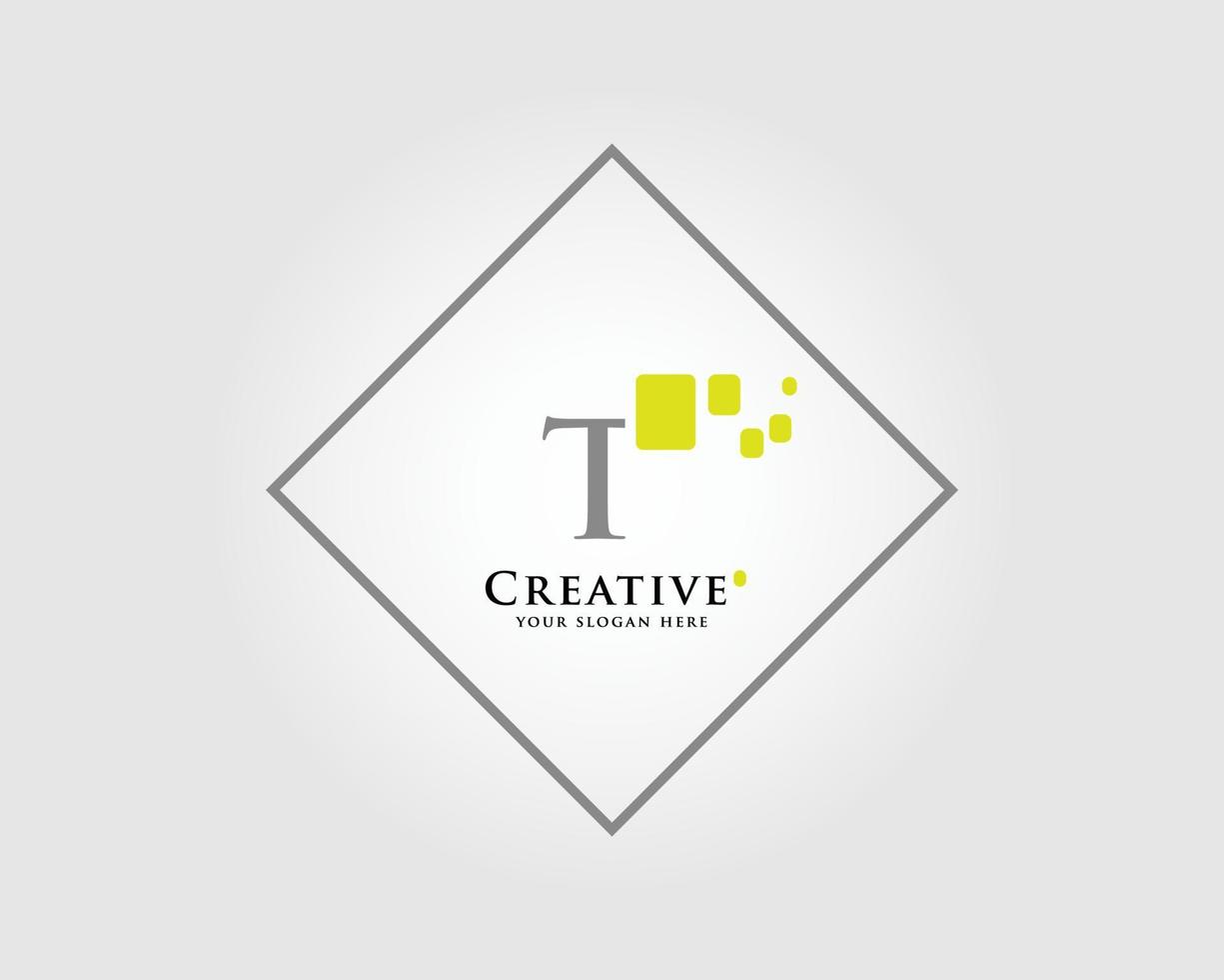 o design do logotipo da letra t com uma combinação de quadrados verdes é adequado para sua marca comercial. vetor