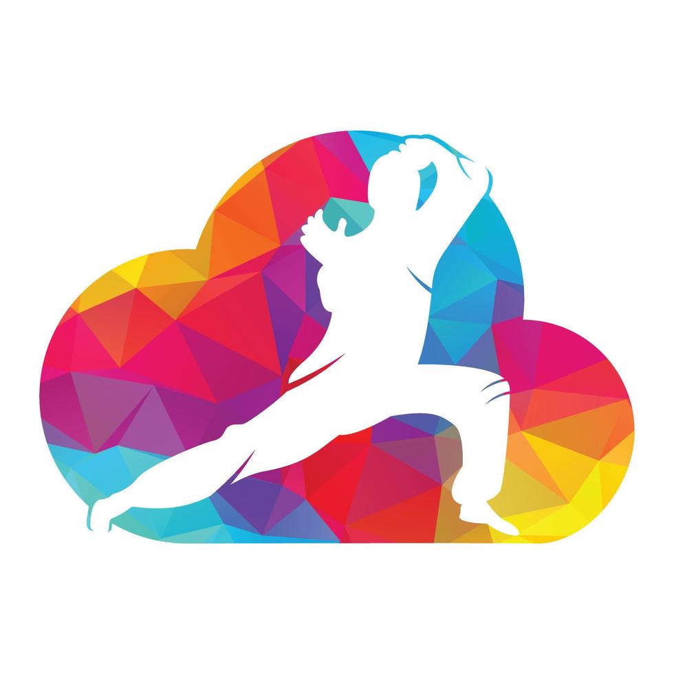 logotipo de esportes de karatê. vetor de silhueta de arte marcial, design de logotipo de esporte de luta.