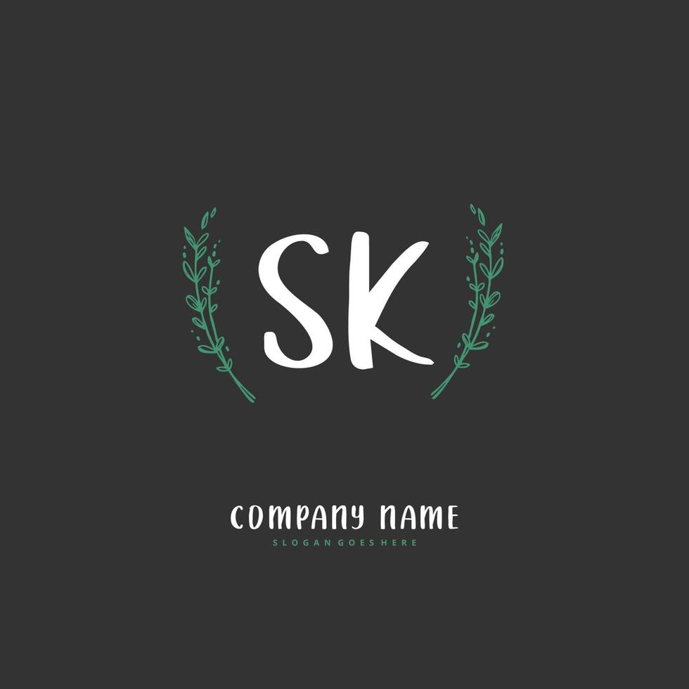 sk manuscrito inicial e design de logotipo de assinatura com círculo. logotipo manuscrito de design bonito para moda, equipe, casamento, logotipo de luxo. vetor