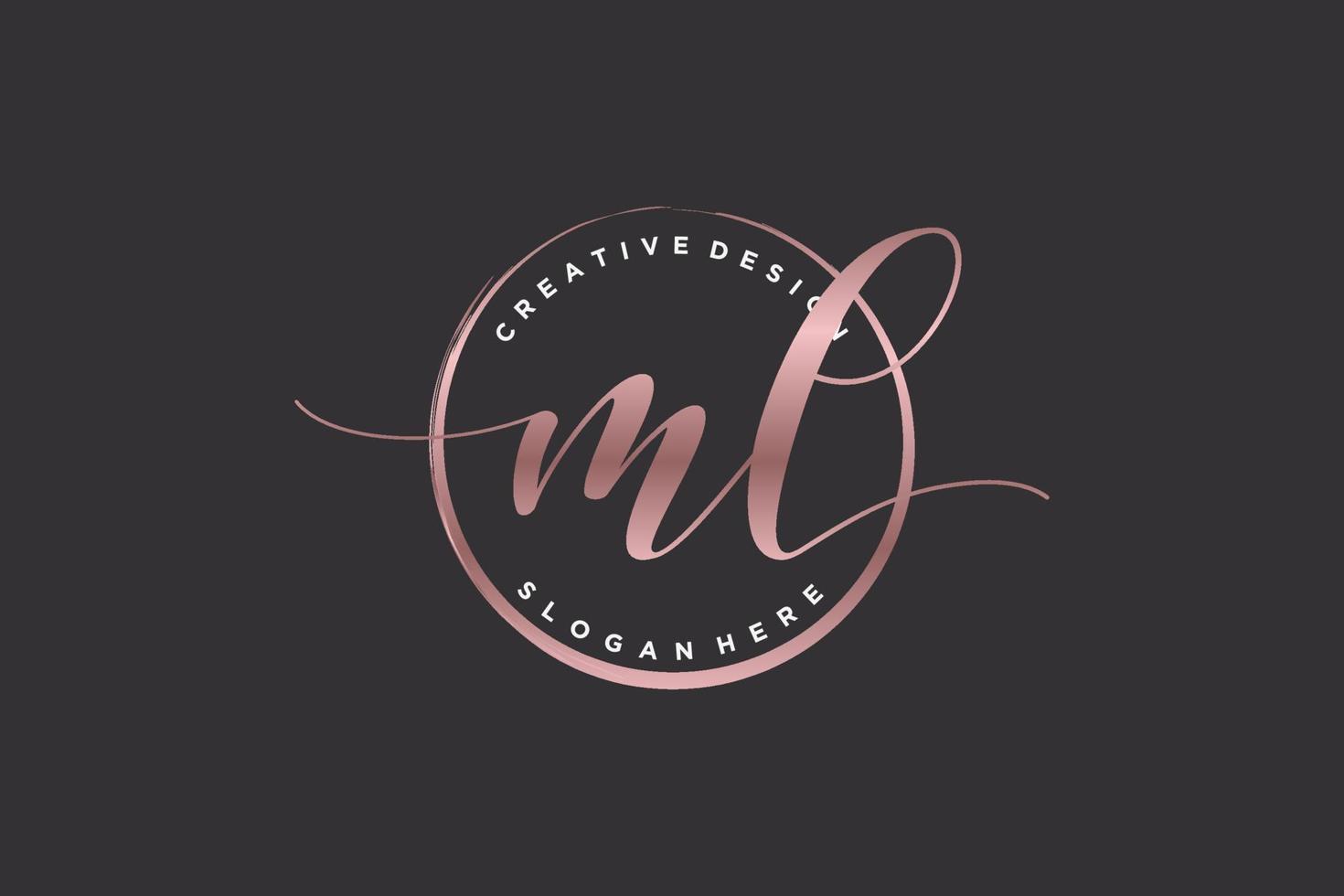 logotipo inicial de caligrafia ml com assinatura de vetor de modelo de círculo, casamento, moda, floral e botânico com modelo criativo.