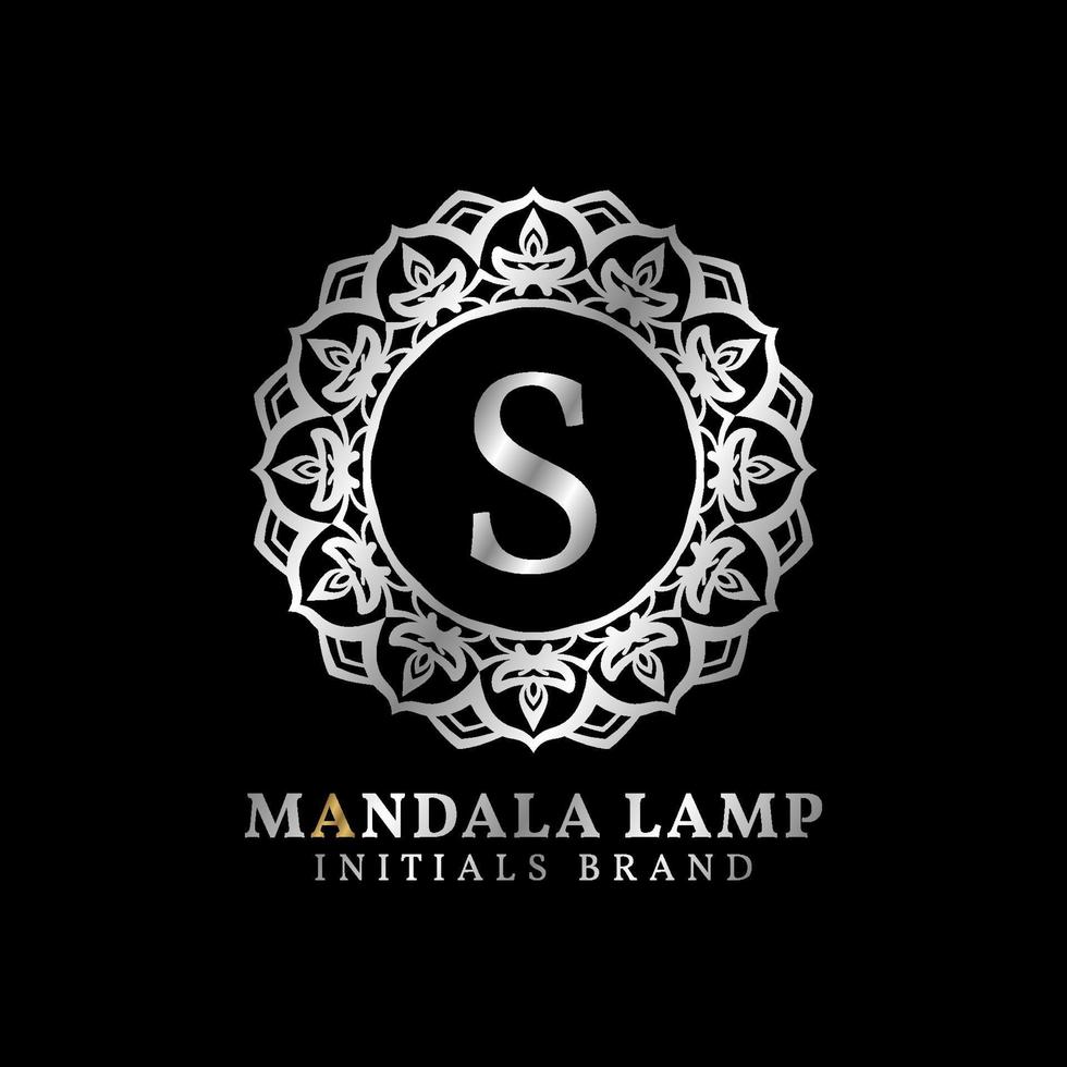 letra s mandala lâmpada iniciais design de logotipo de vetor decorativo para casamento, spa, hotel, cuidados de beleza