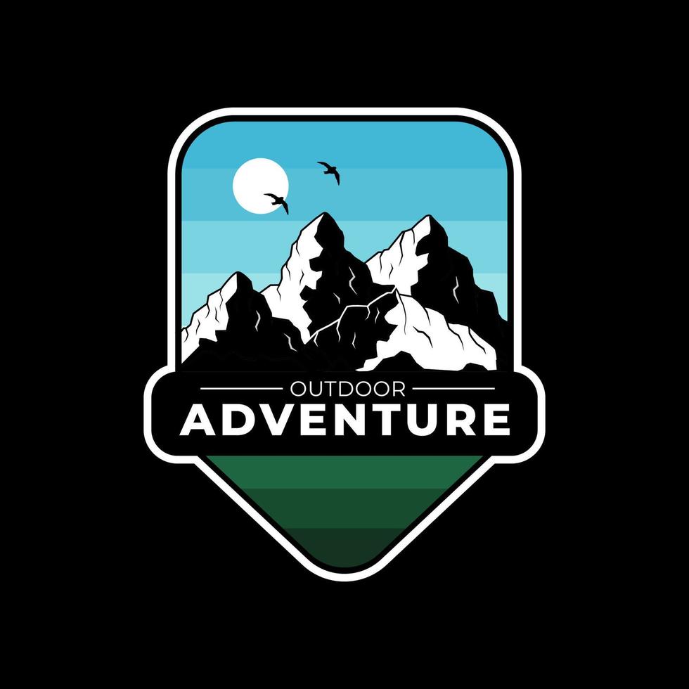 design de modelo de logotipo de aventura de montanha vetor
