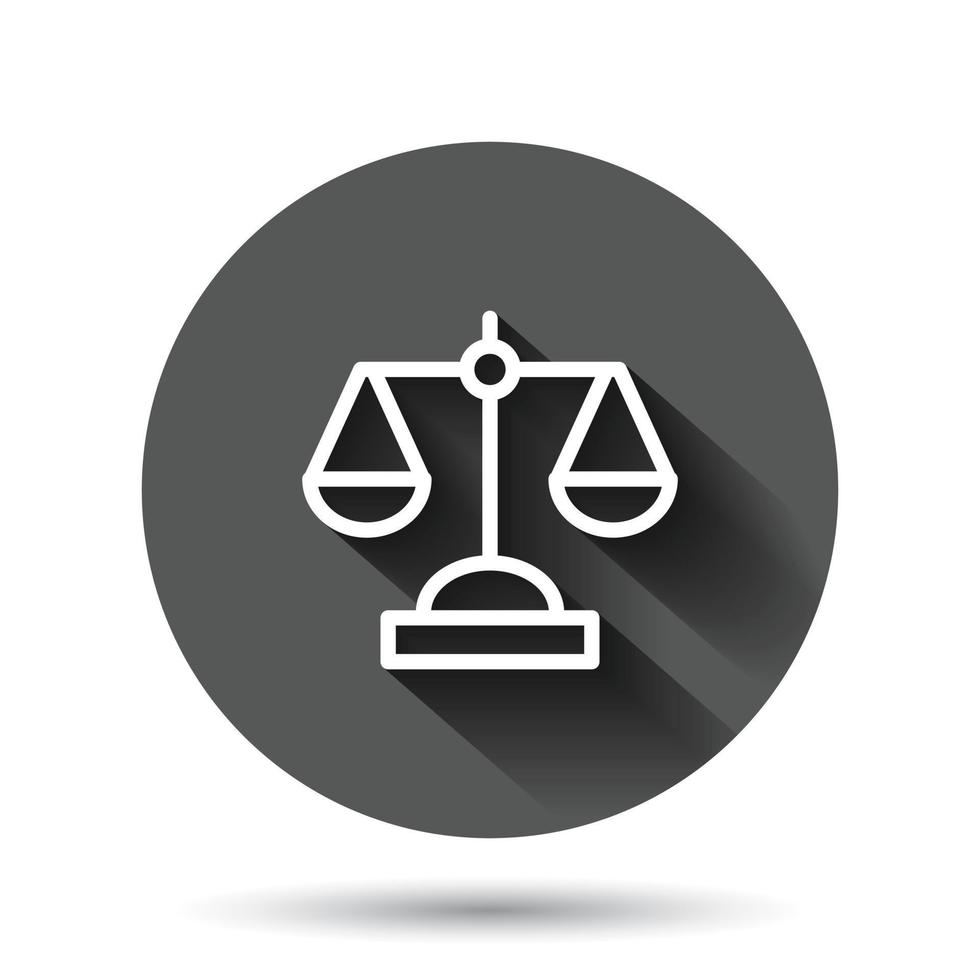 ícone de equilíbrio de escala em estilo simples. ilustração vetorial de justiça em fundo redondo preto com efeito de sombra longa. conceito de negócio de botão de círculo de julgamento. vetor