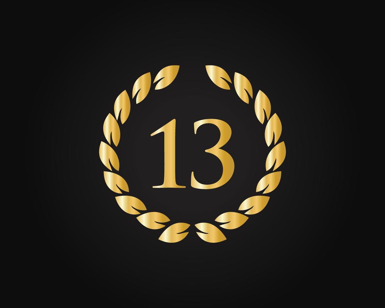 logotipo de aniversário de 13 anos com anel de ouro isolado em fundo preto, para aniversário, aniversário e celebração da empresa vetor
