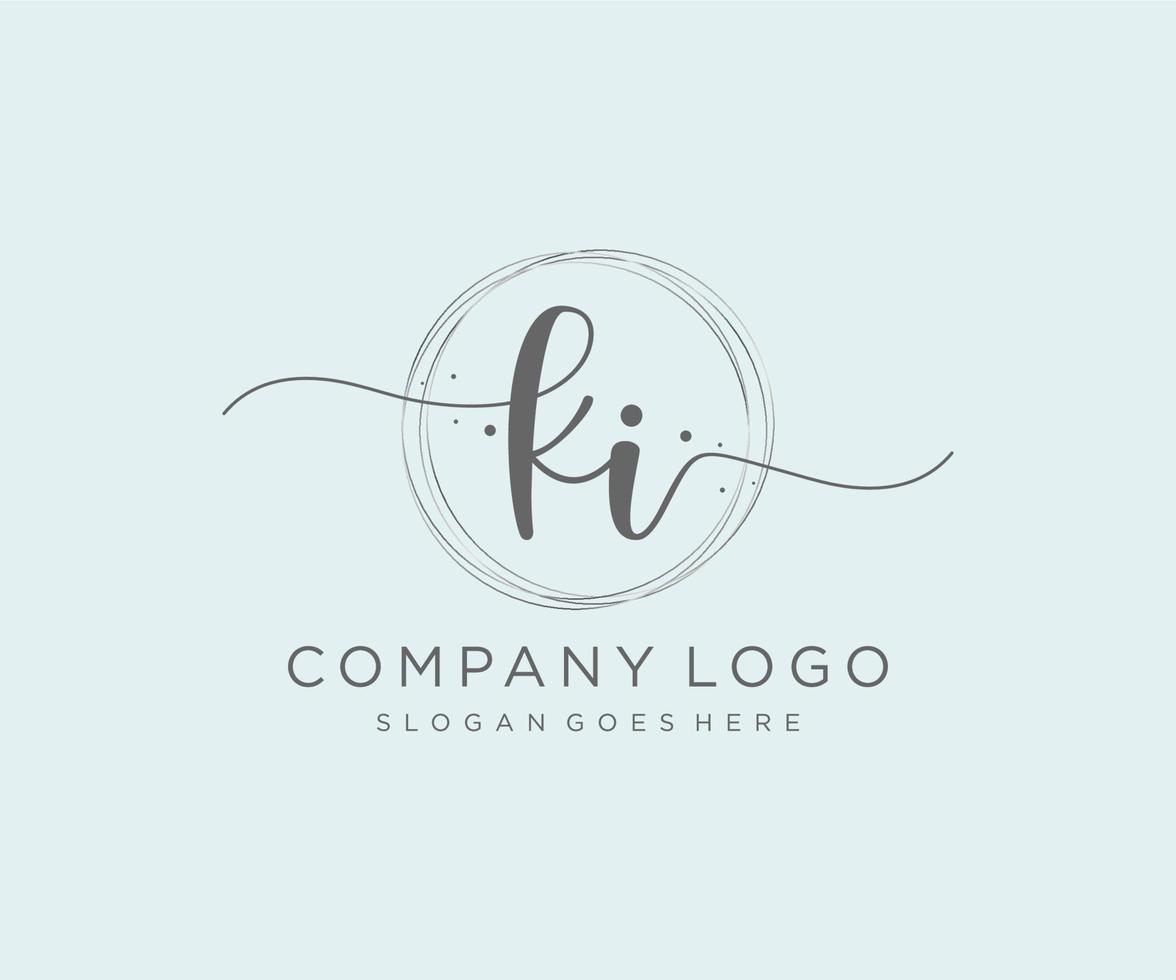 logo feminino inicial ki. utilizável para logotipos de natureza, salão, spa, cosméticos e beleza. elemento de modelo de design de logotipo de vetor plana.