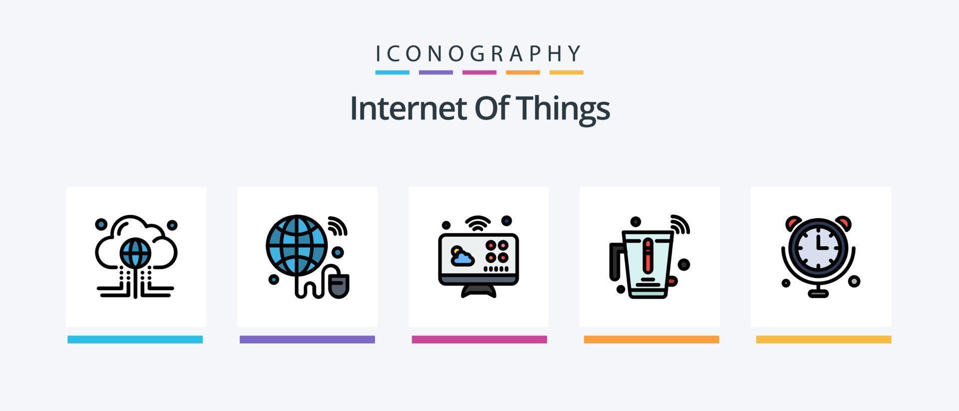 internet das coisas linha cheia de 5 ícones incluindo iot. Internet. Wi-fi. plugue. câmera inteligente. design de ícones criativos vetor