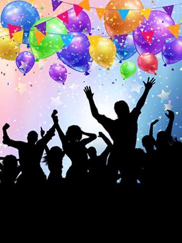 Silhuetas de pessoas de festa em um background de balões e confetes vetor