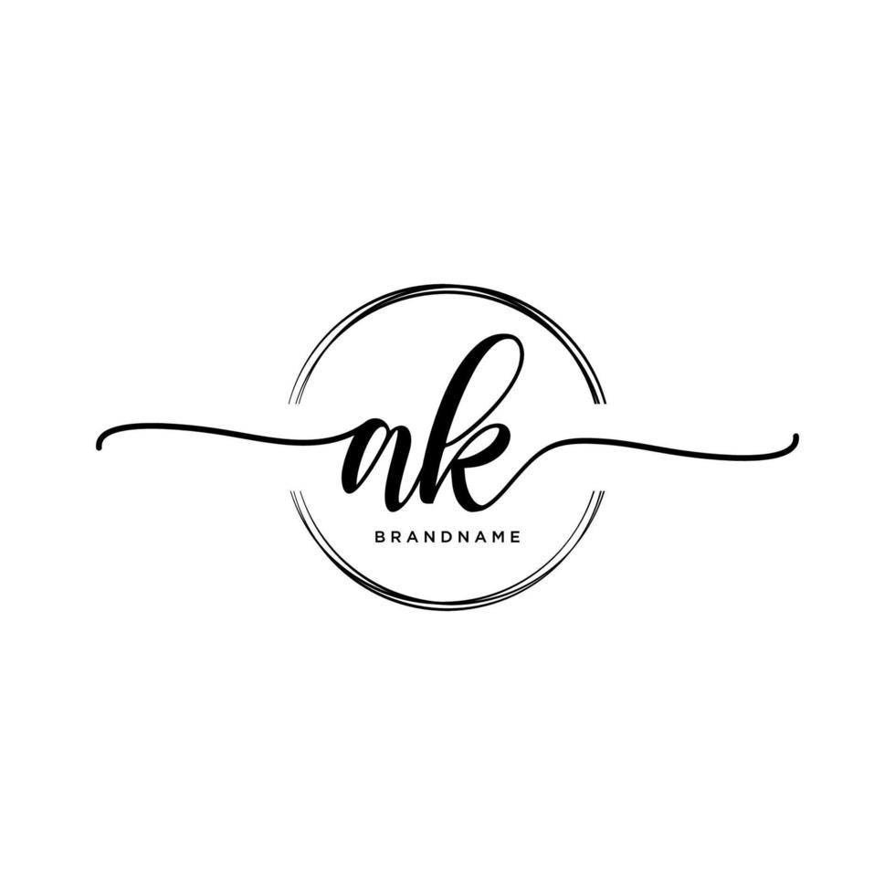 inicial ak feminino logotipo coleções modelo. caligrafia logotipo do inicial assinatura, casamento, moda, joalheria, butique, floral e botânico com criativo modelo para qualquer companhia ou negócios. vetor