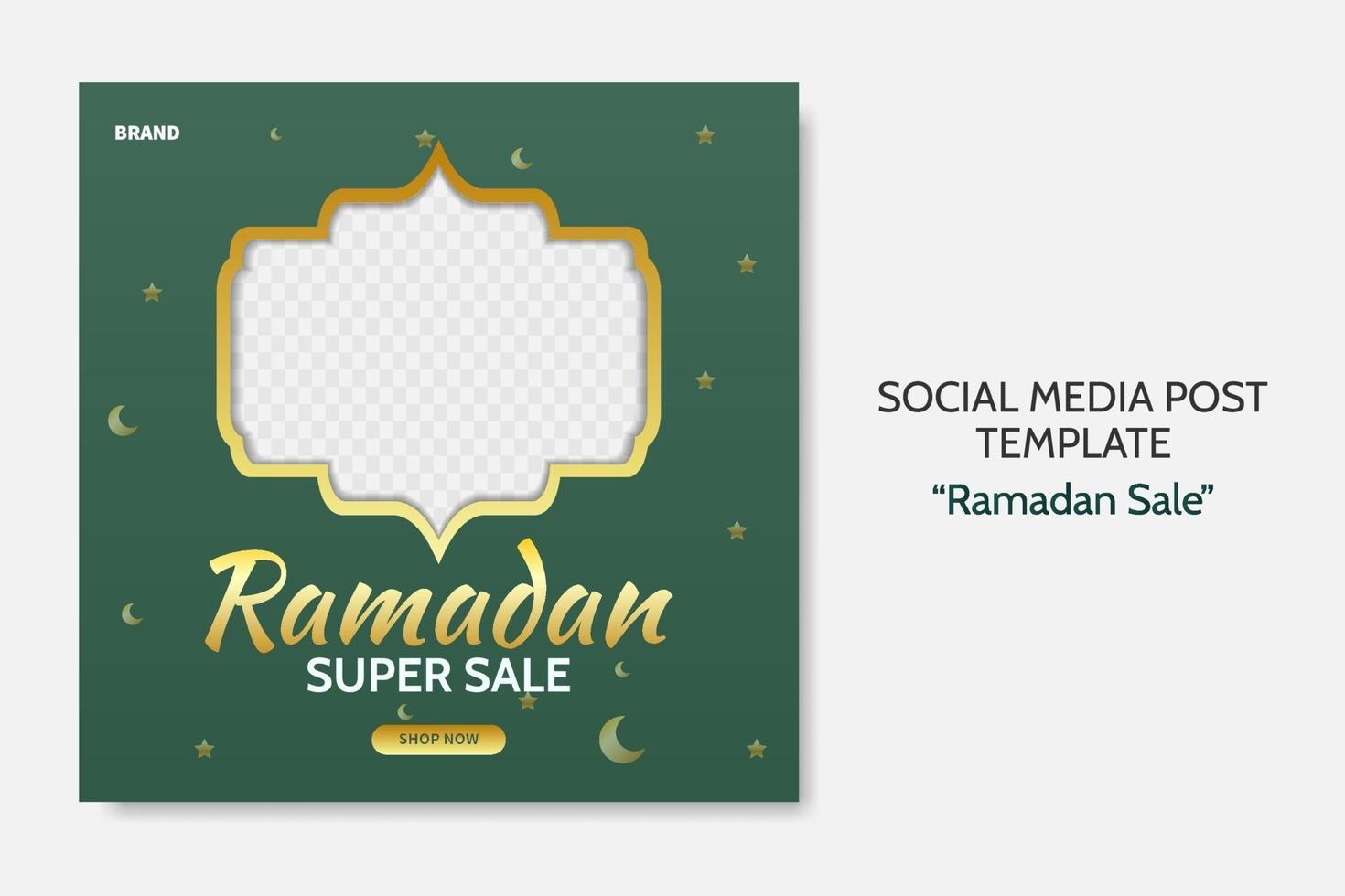 modelo de postagem de mídia social de venda ramadan. publicidade de banner da web com estilo de cor verde e dourado para cartão, voucher, evento islâmico. vetor
