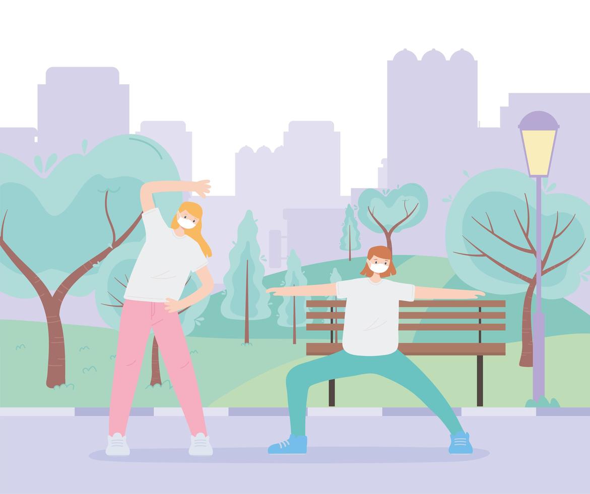 pessoas com máscara médica, garotas fazendo alongamento em parque urbano, atividade na cidade durante o coronavírus vetor