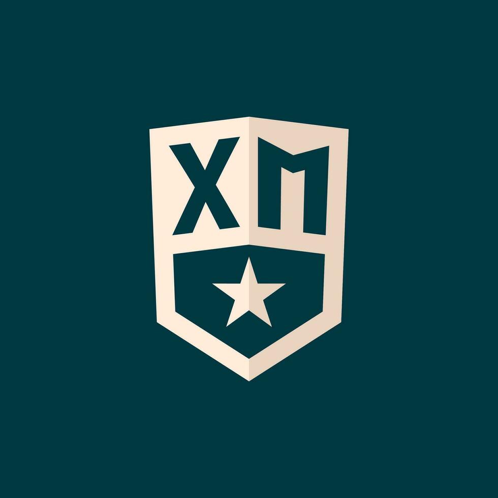 inicial xm logotipo Estrela escudo símbolo com simples Projeto vetor