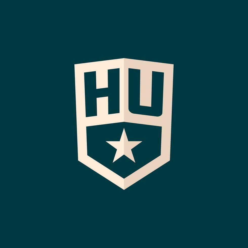 inicial hu logotipo Estrela escudo símbolo com simples Projeto vetor
