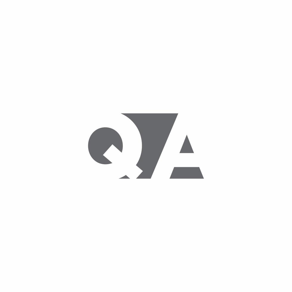 monograma do logotipo qa com modelo de design de estilo de espaço negativo vetor