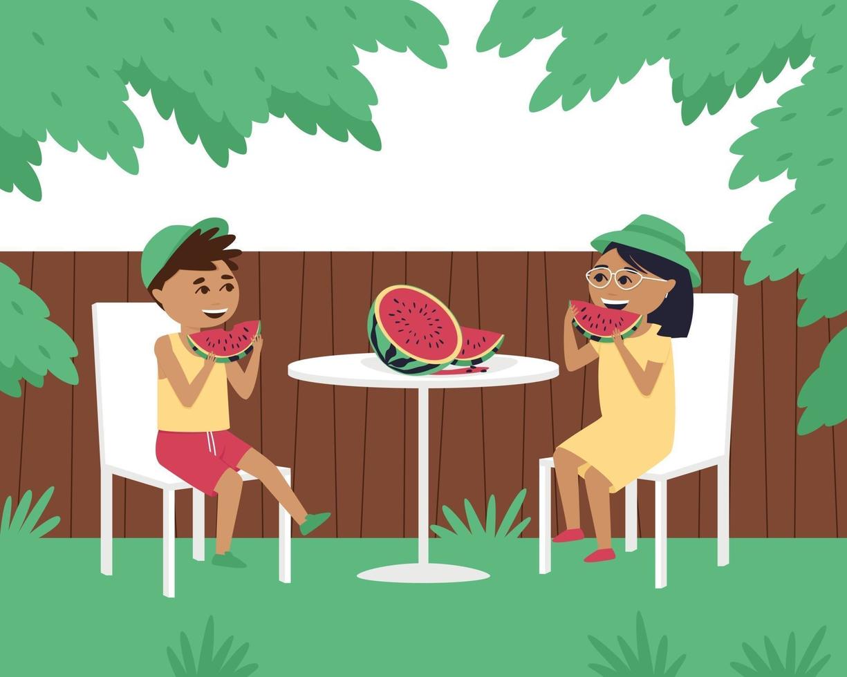 crianças comem melancia em uma mesa no quintal vetor
