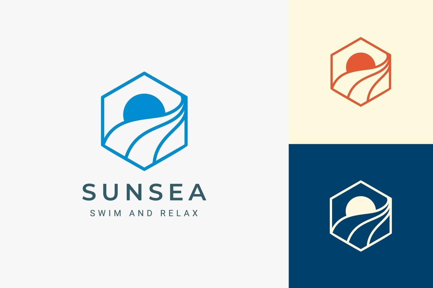 logotipo de hexágono de oceano ou praia com sol simples e formato de onda vetor