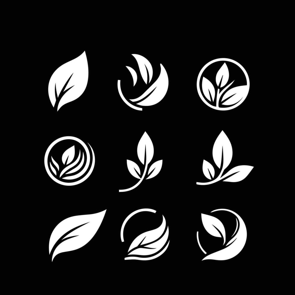 folhas logotipo vetor conjunto isolado em Preto fundo. vários formas do verde folhas do árvores e plantas. elementos para eco e bio logotipos.