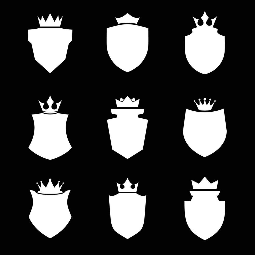 silhueta escudo ícone conjunto dentro vintage estilo, proteger escudo segurança linha ícones. crachá qualidade símbolo, sinal, logotipo ou emblema, vetor, coroa. vetor
