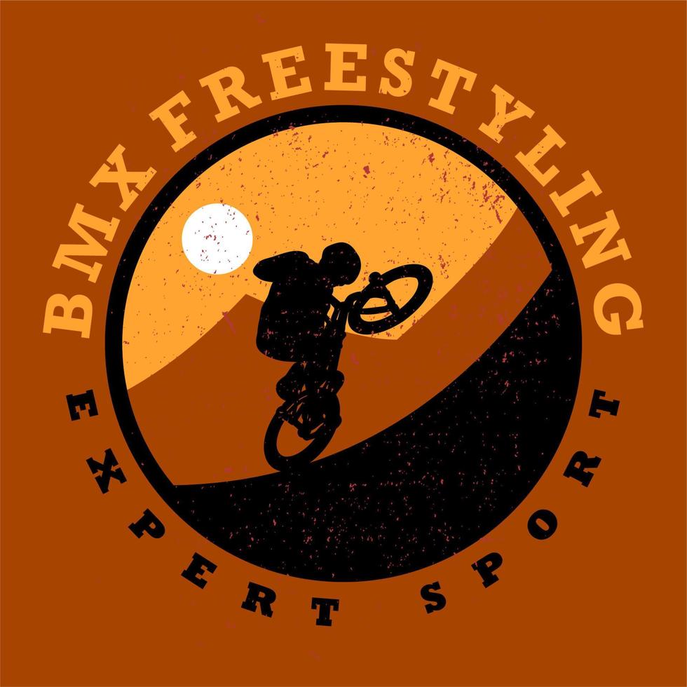 logo design bmx freestyling expert sport com silhueta homem andando de bicicleta com cenário de vetor simples