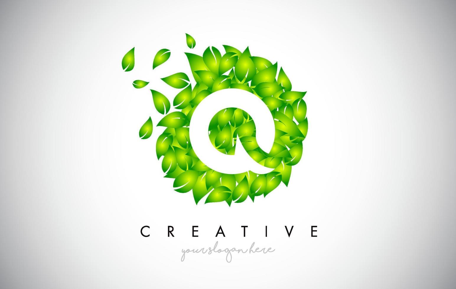 q logotipo ecológico de design de folha verde com várias folhas soprando no vetor de ícone de vento.