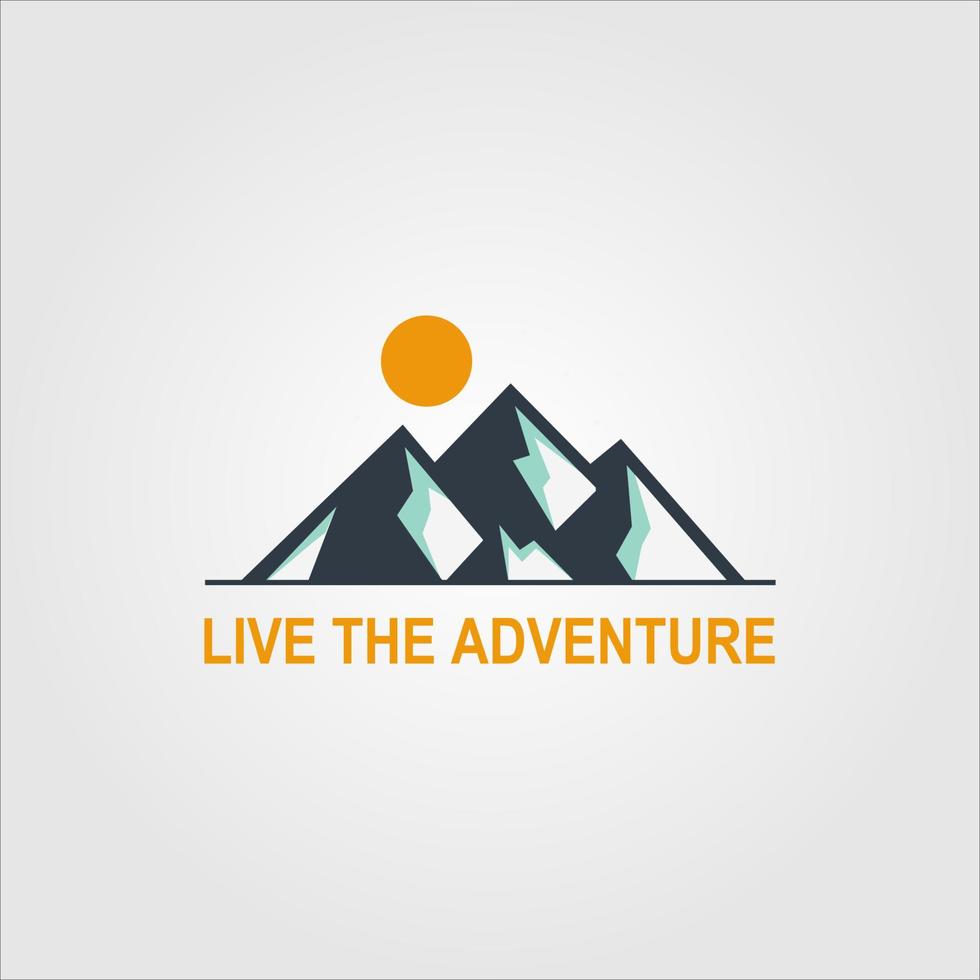 logotipo da aventura do vetor. experiência de sobreviver ao ar livre, nas montanhas e na selva vetor