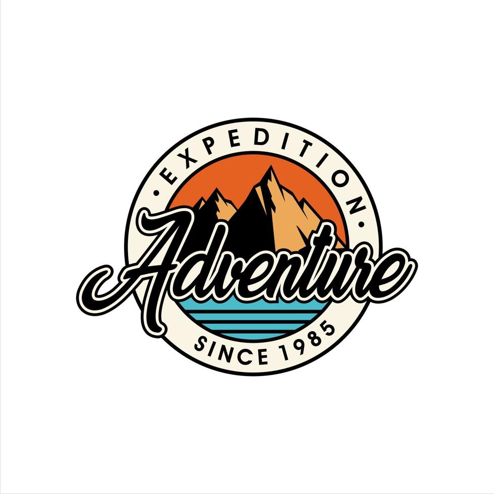 vetor de logotipo vintage de aventura plana