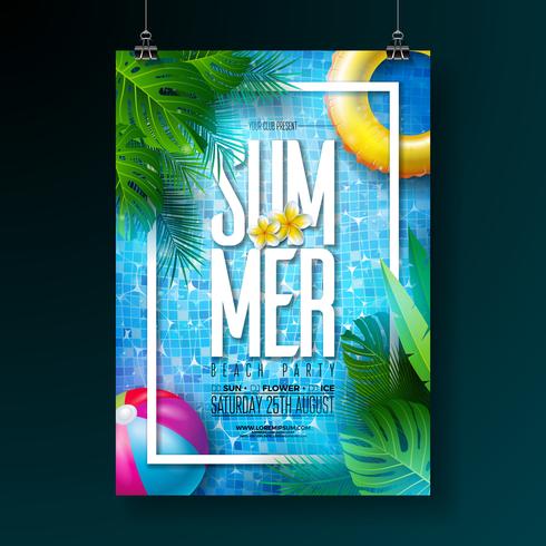 O molde do projeto do cartaz da festa na piscina do verão com água, folhas de palmeira tropicais, bola de praia e flutua no fundo telhado azul. Vector feriado ilustração