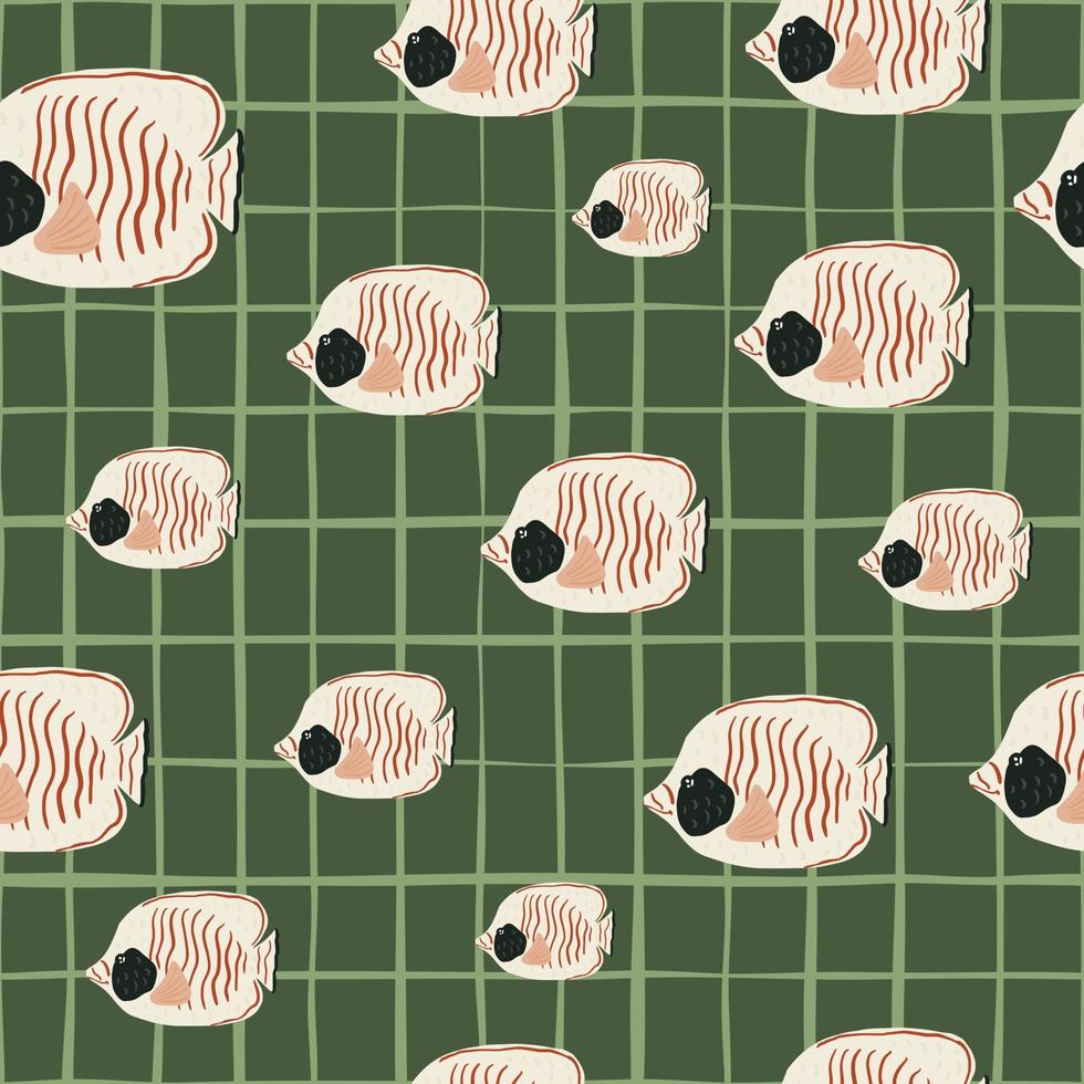 padrão aleatório sem costura com impressão de peixe borboleta de cor branca. fundo xadrez verde. desenho de rabiscos. vetor