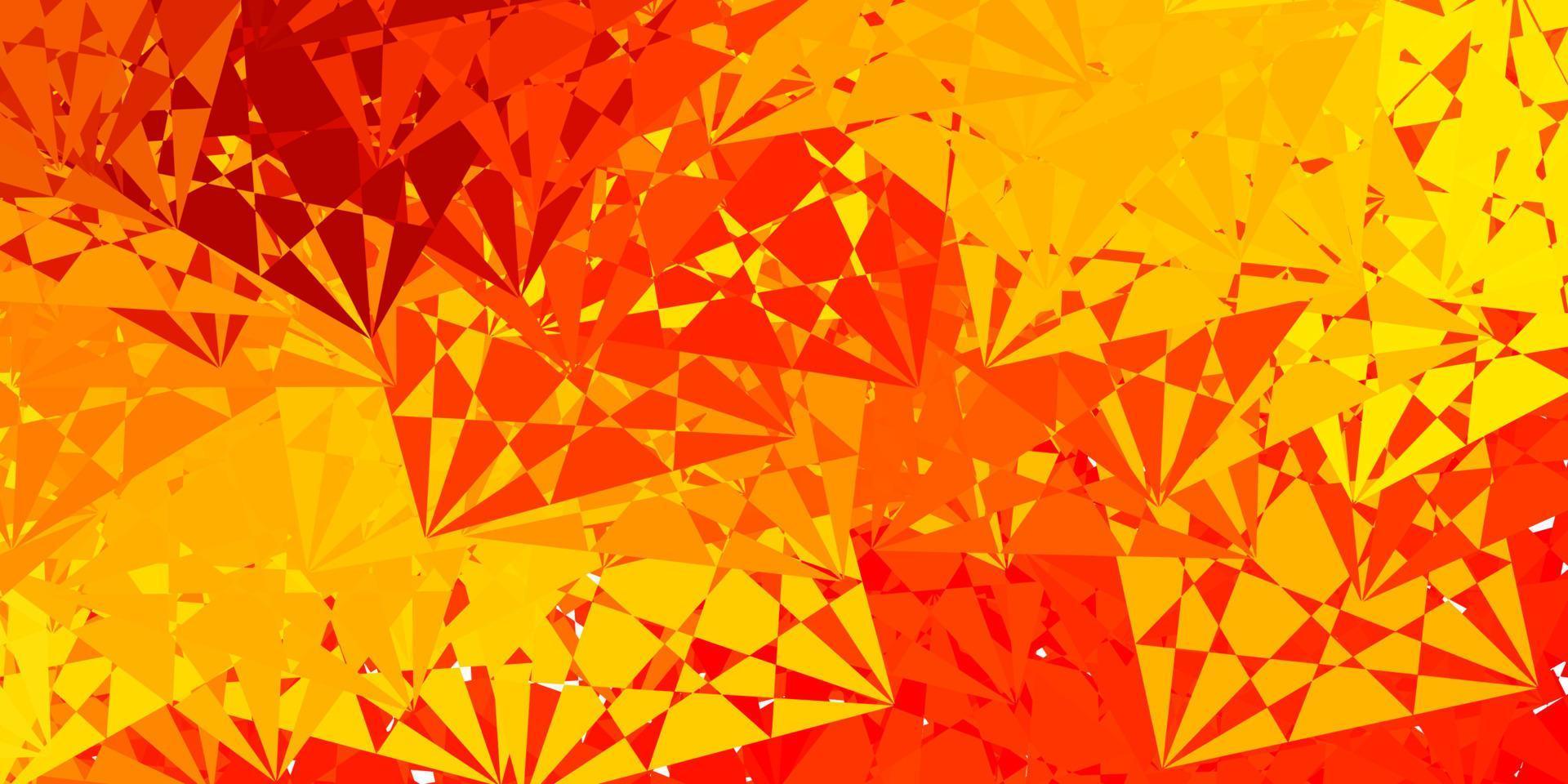 textura vector laranja claro com triângulos aleatórios.